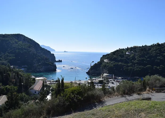 Manolo Corfu 팔레오카스트리차