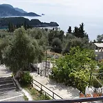 Manolo Corfu Paleokasztríca