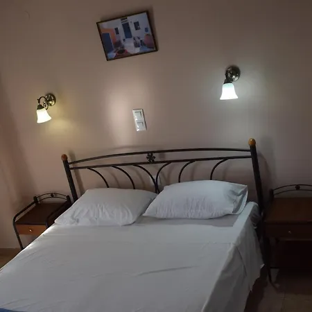 Manolo Corfu * Paleokastritsa